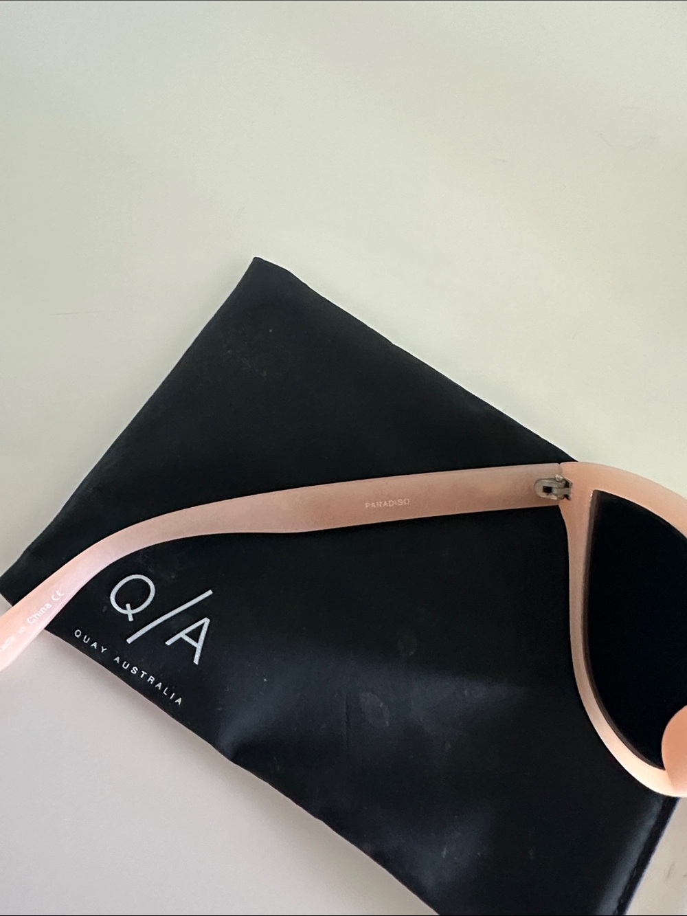 Quay Australia Pink Matte Paradiso Sunglasses - Picture 3 of 5